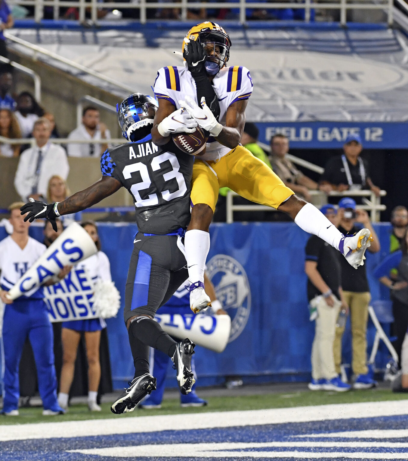 lsukentucky.101021 HS 3558.JPG